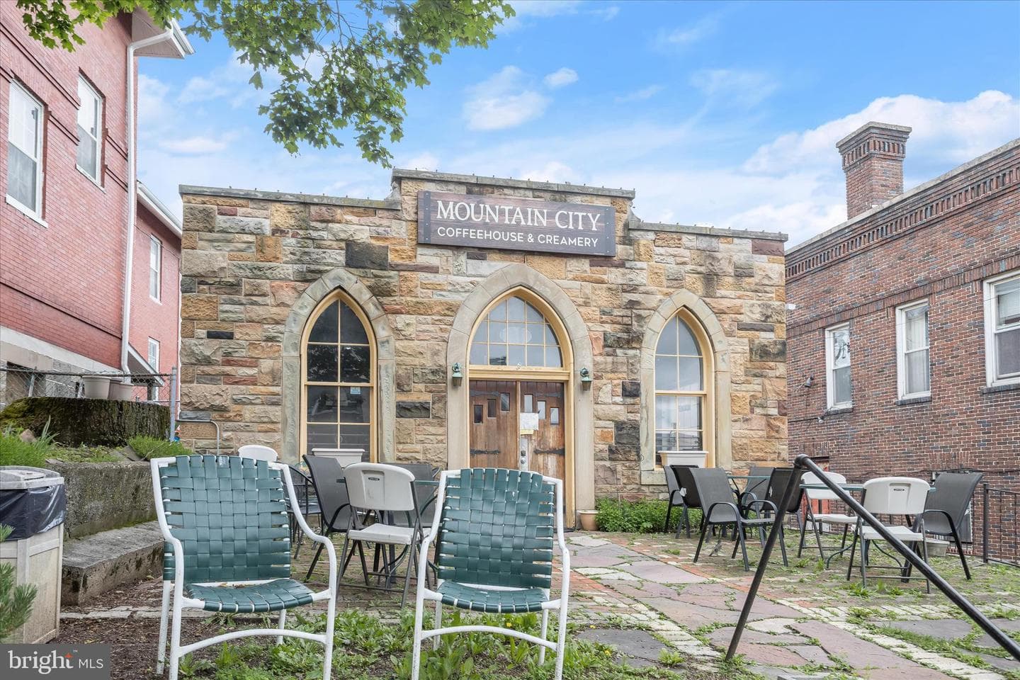 167 Maple Street photo 60