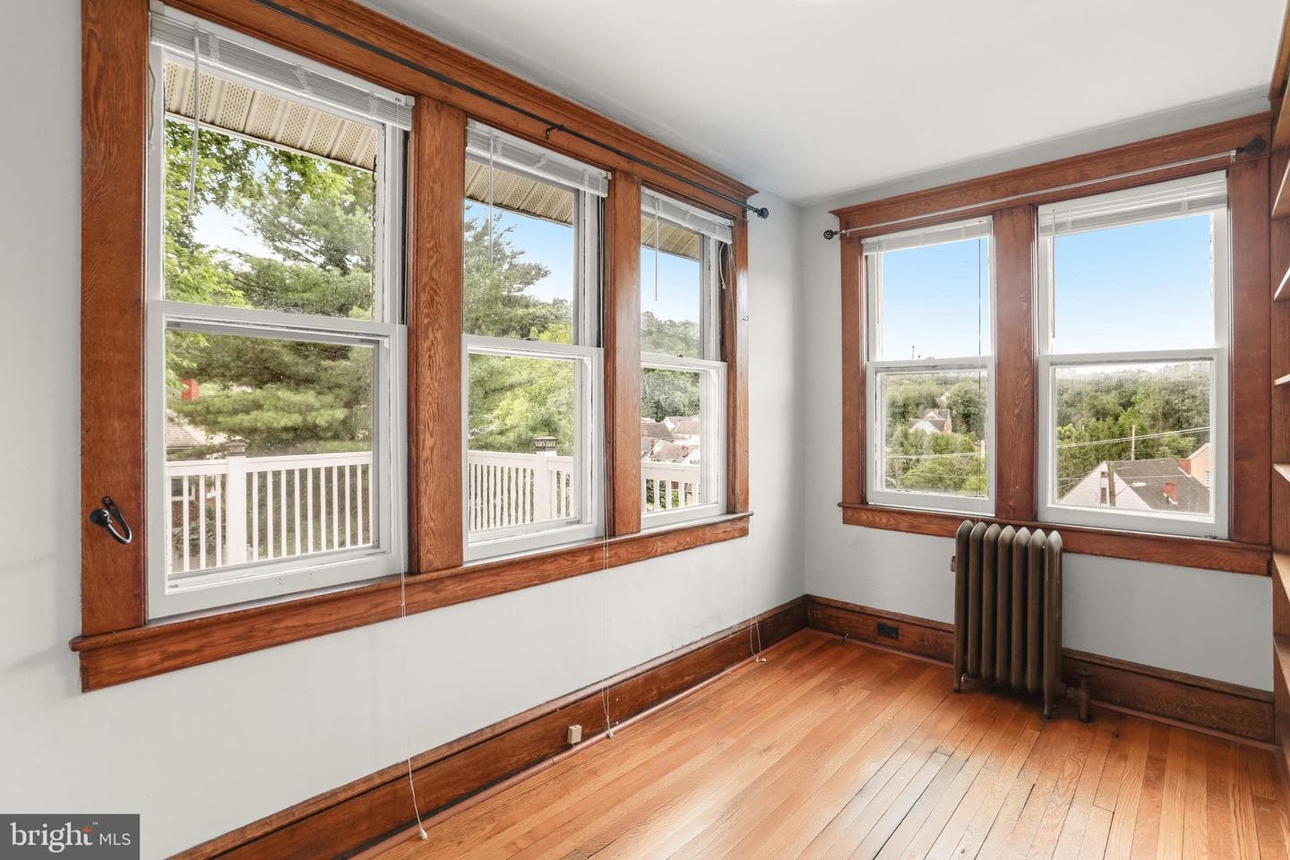 806 Washington Street photo 22