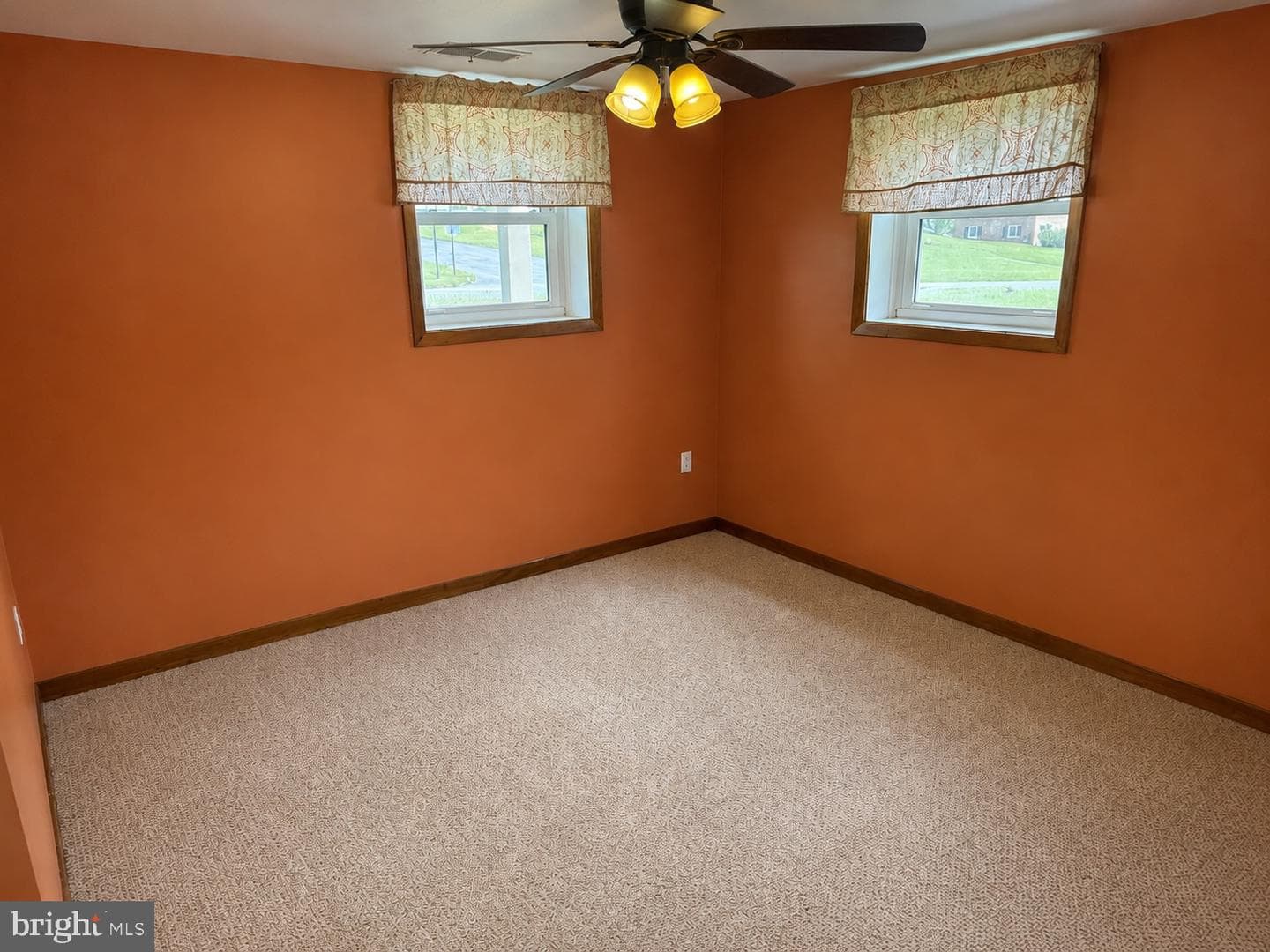 14300 N Bel Air Dr SW photo 10