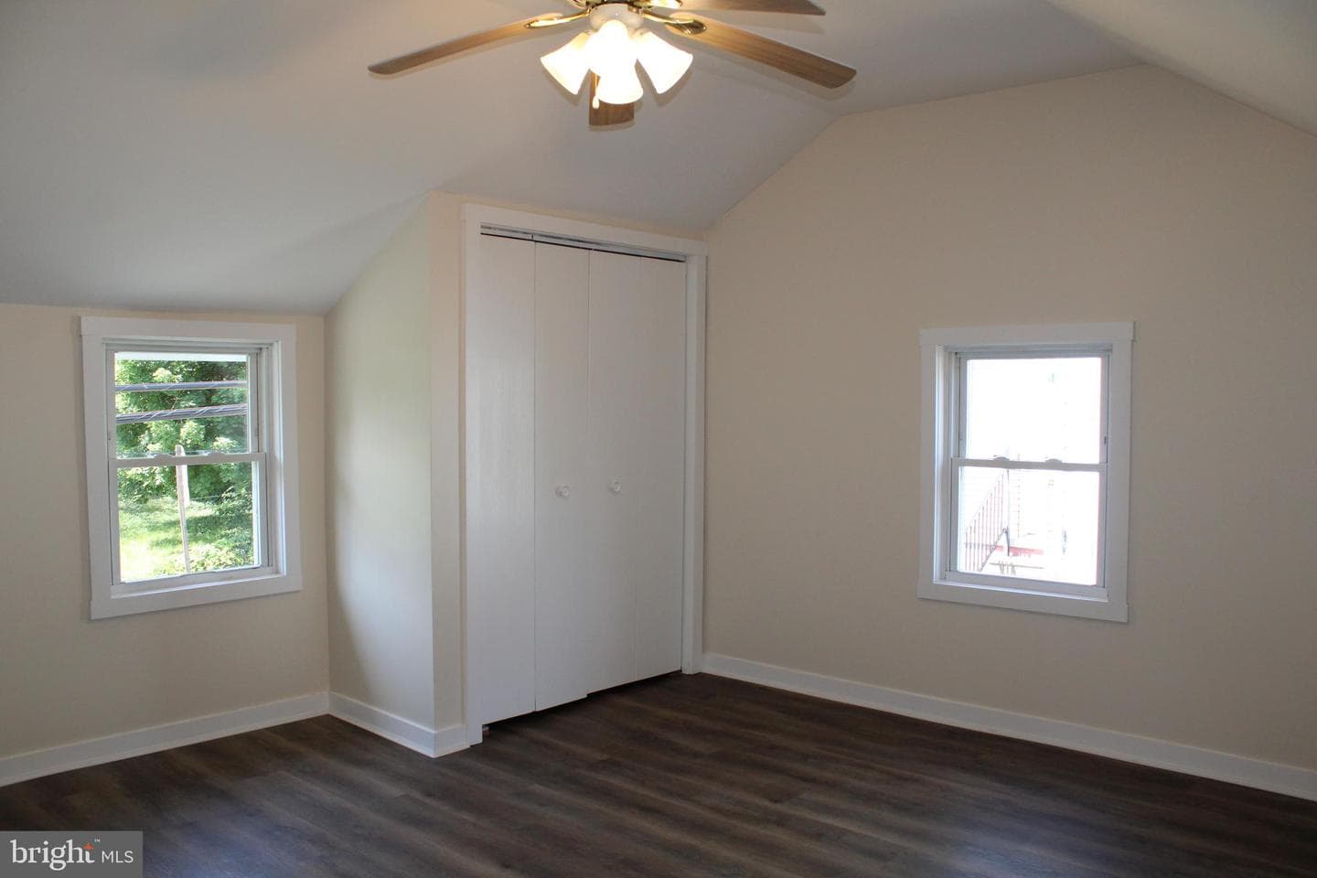 514 Baltimore Avenue photo 58