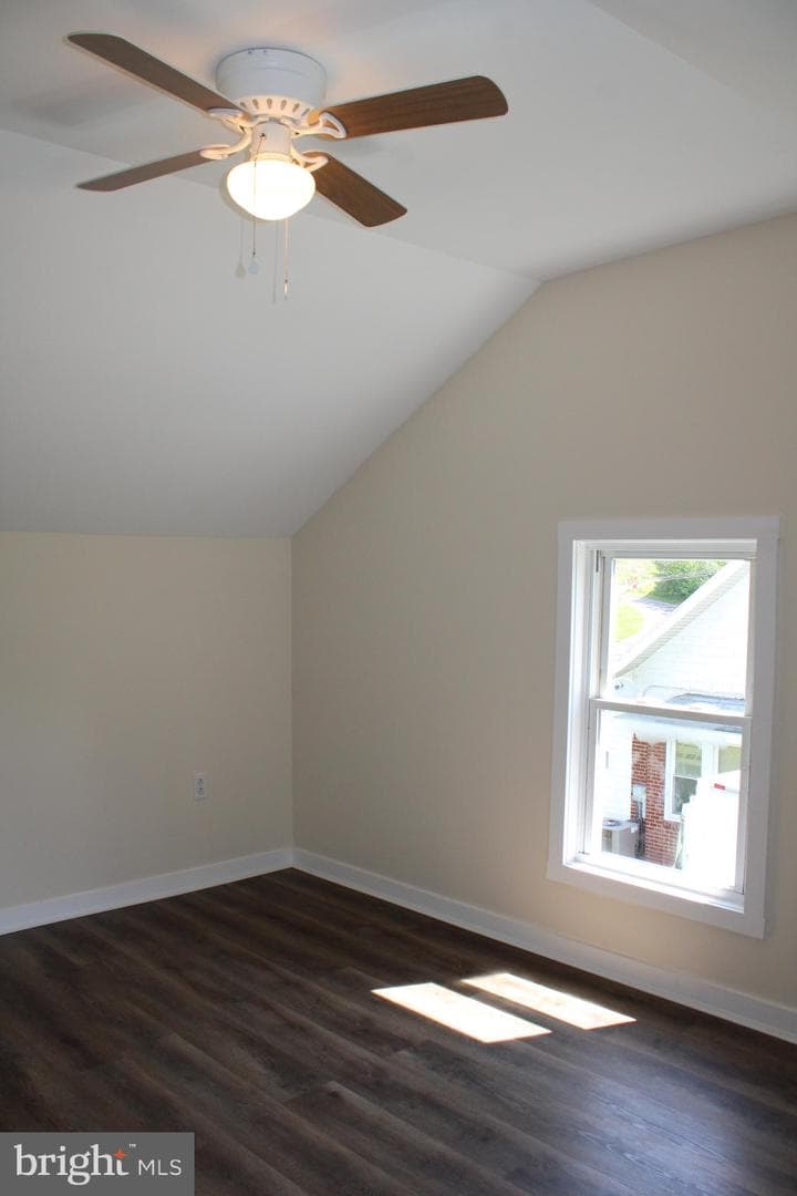 514 Baltimore Avenue photo 63