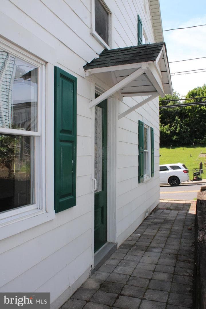 514 Baltimore Avenue photo 8