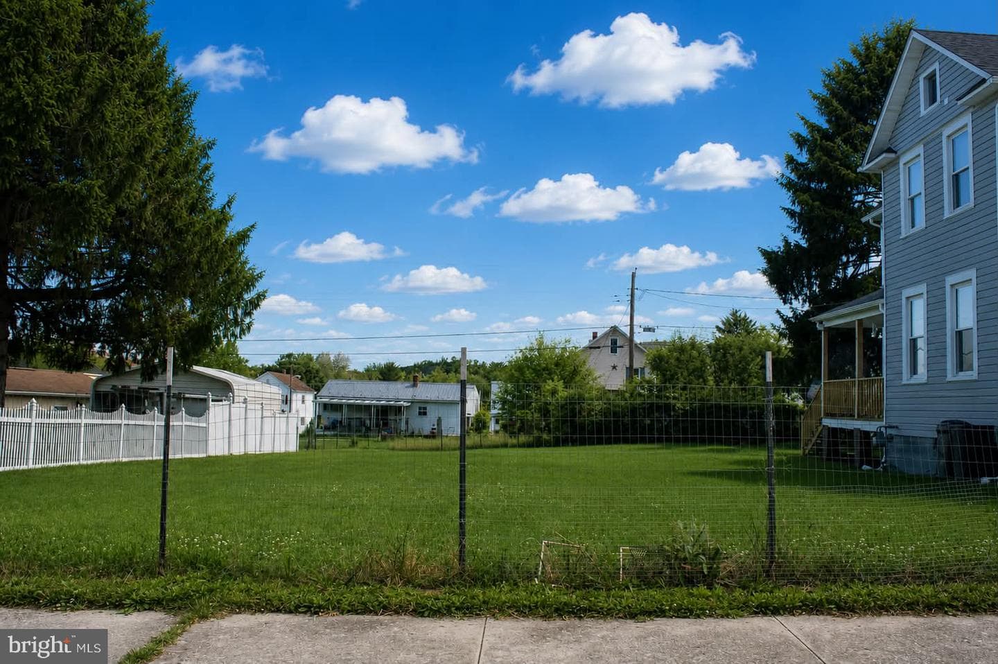 215-217 E Offutt Street photo 53