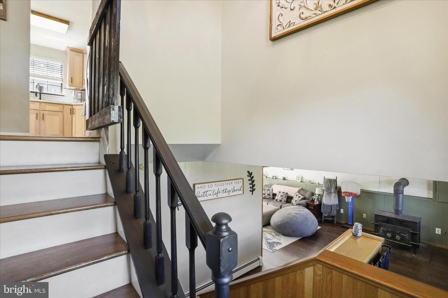 10110 Hillcrest Drive photo 4