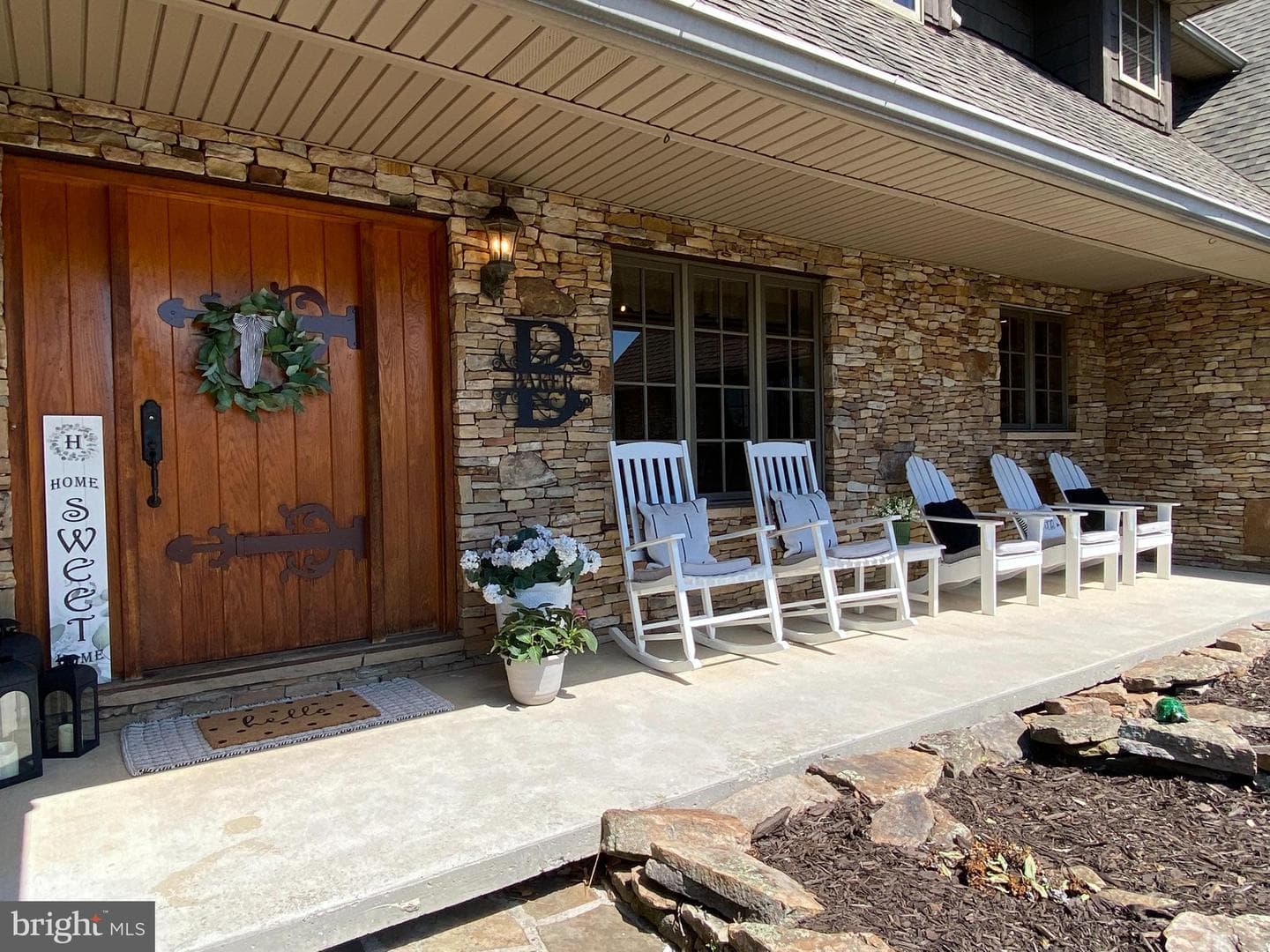 206 Pinecrest Drive photo 4