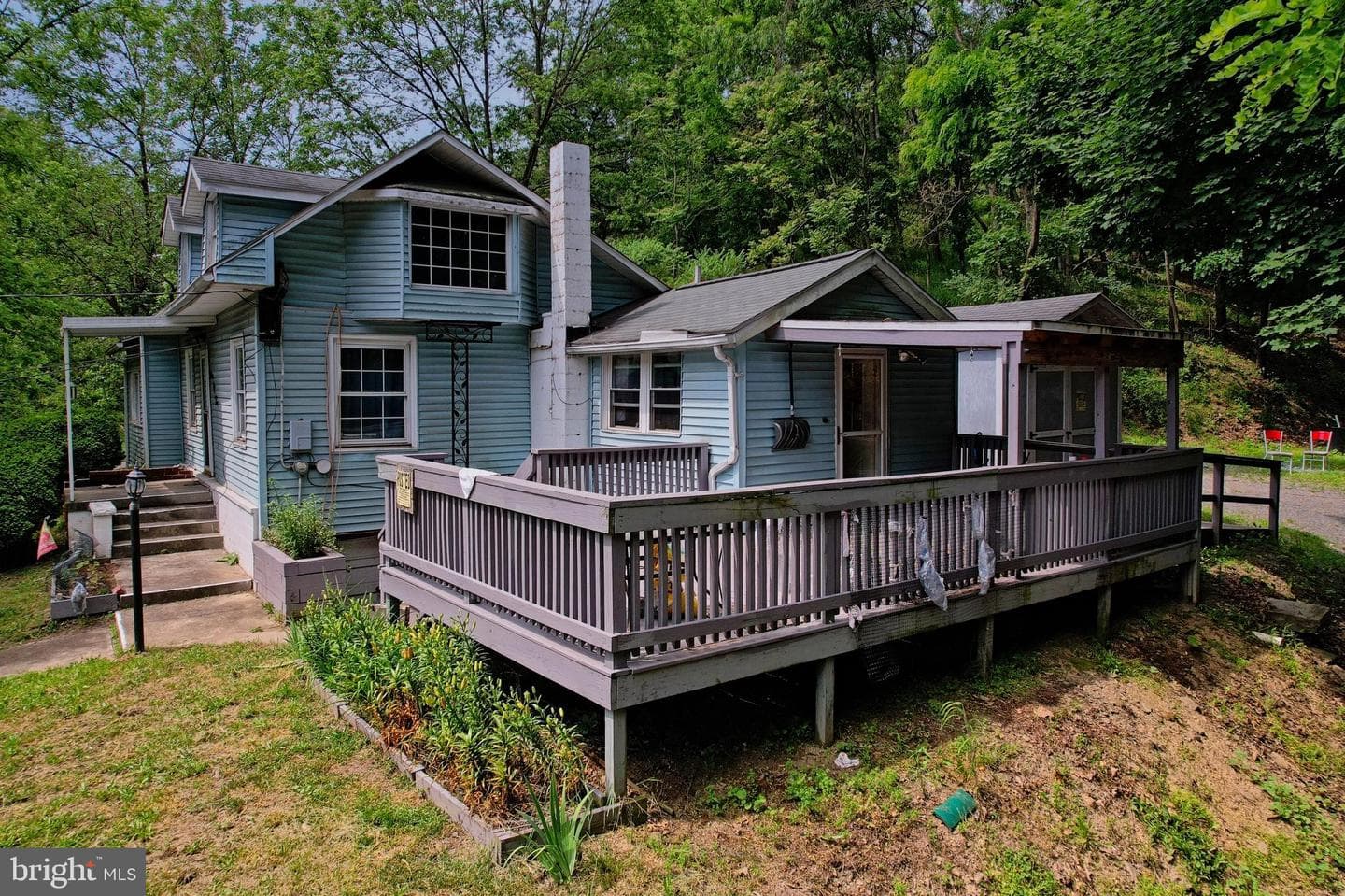 302 Wills Creek Avenue photo 4
