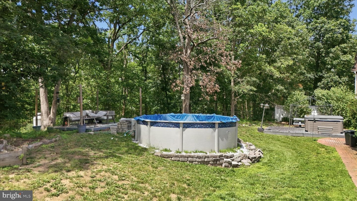 325 Francis Court photo 51