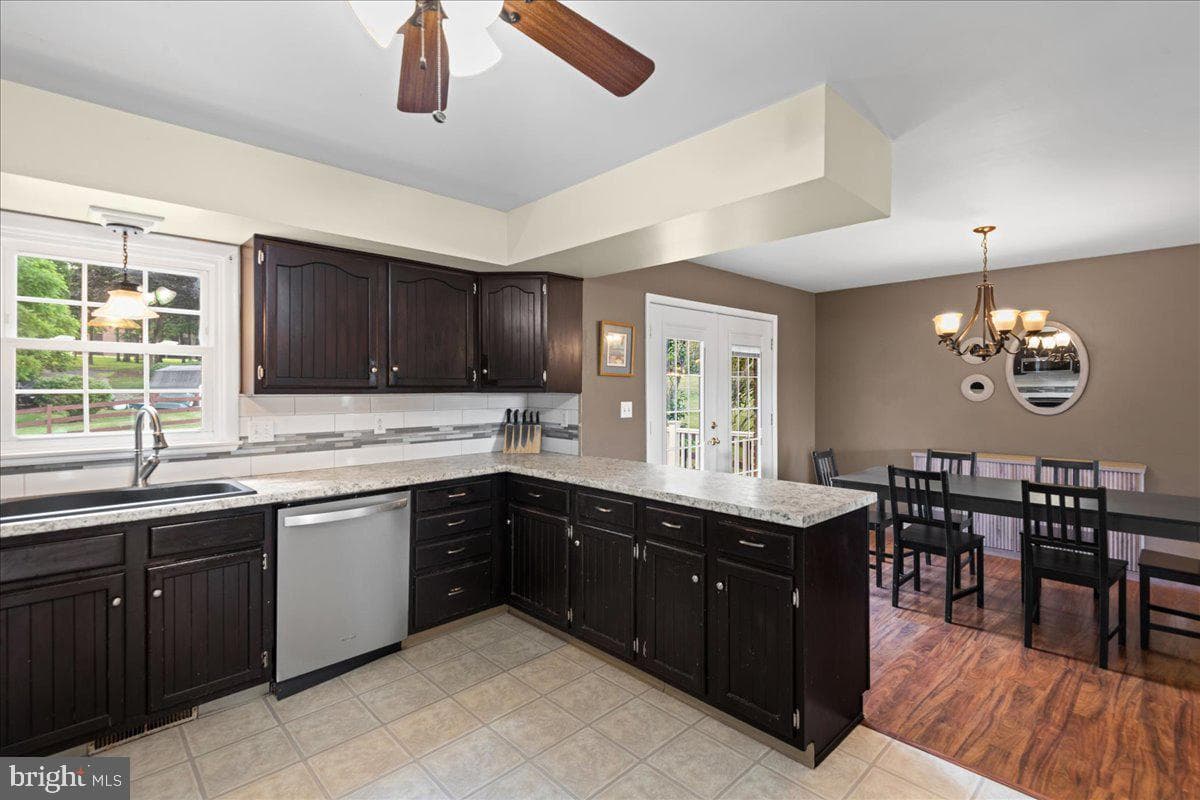 67 Meadow Road photo 11