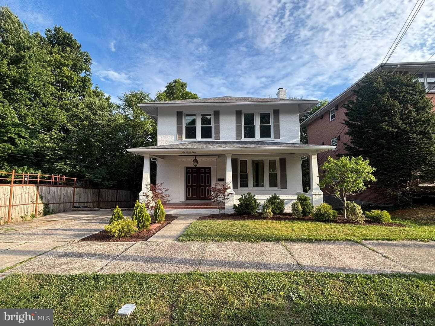 638 Washington Street photo 1
