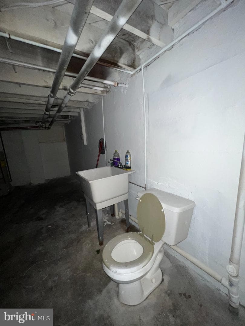 307 Helen Street photo 22