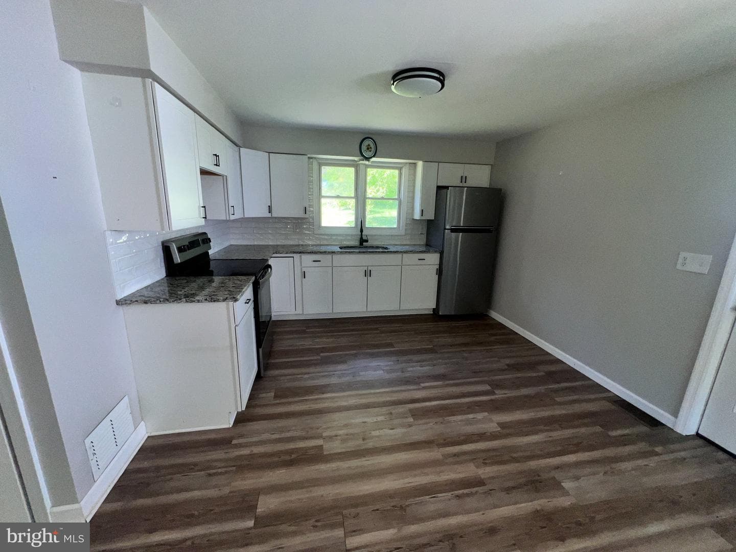 16410 Clarysville Road SW photo 4