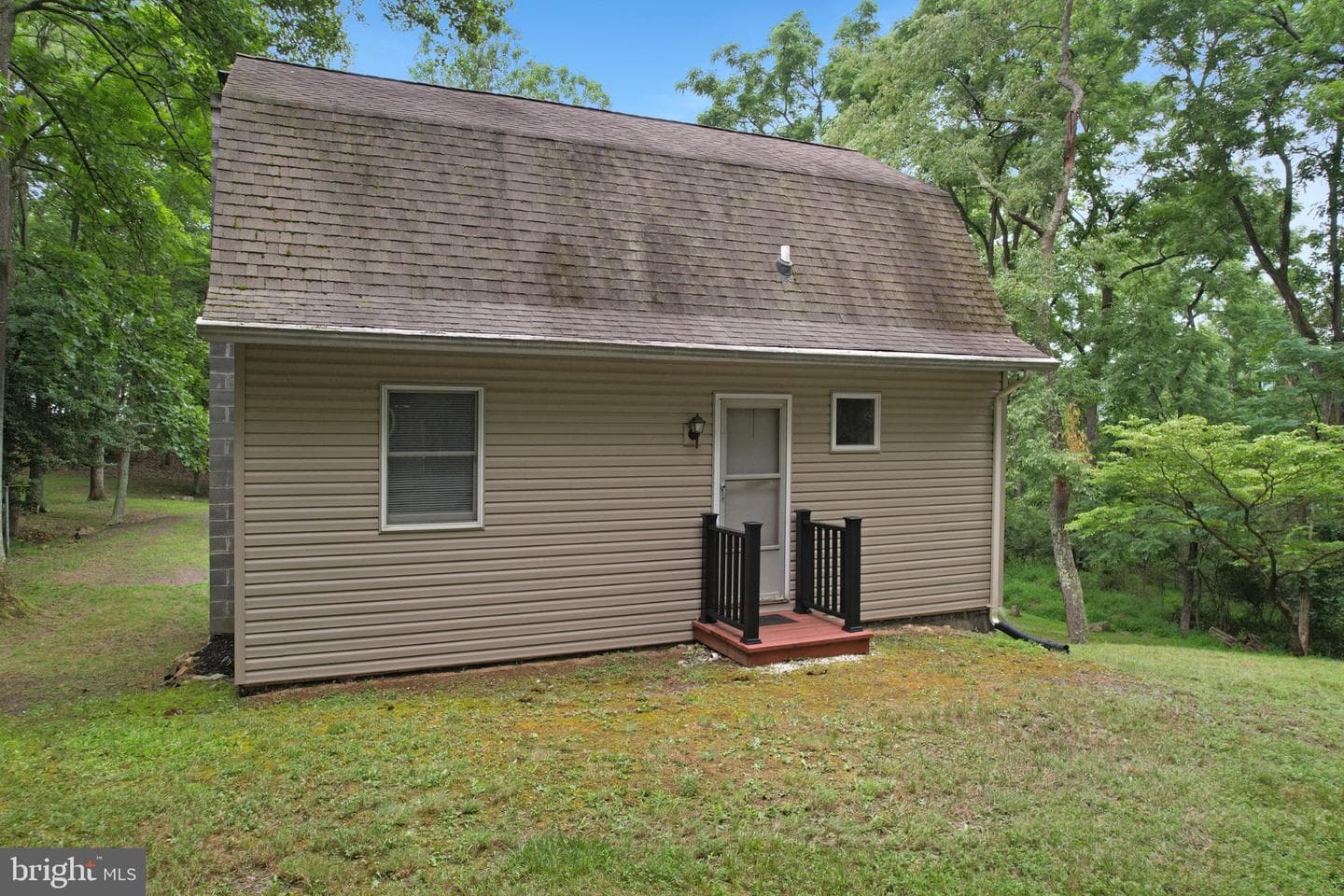 16803 Trails End Lane SE photo 11
