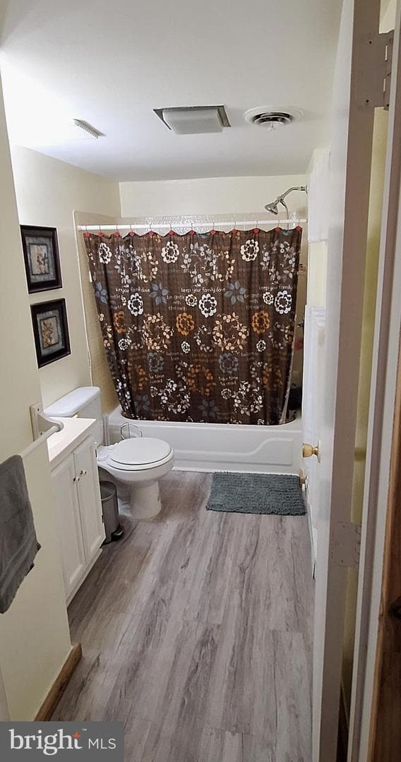 640 Baker Street photo 35