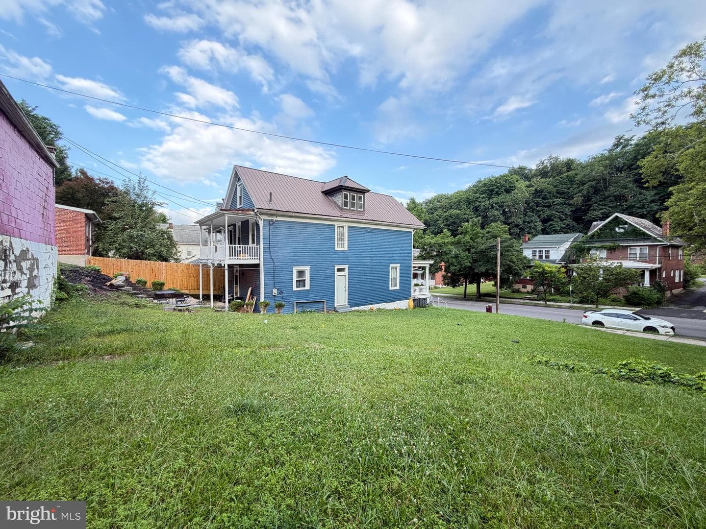 549 Greene Street photo 7