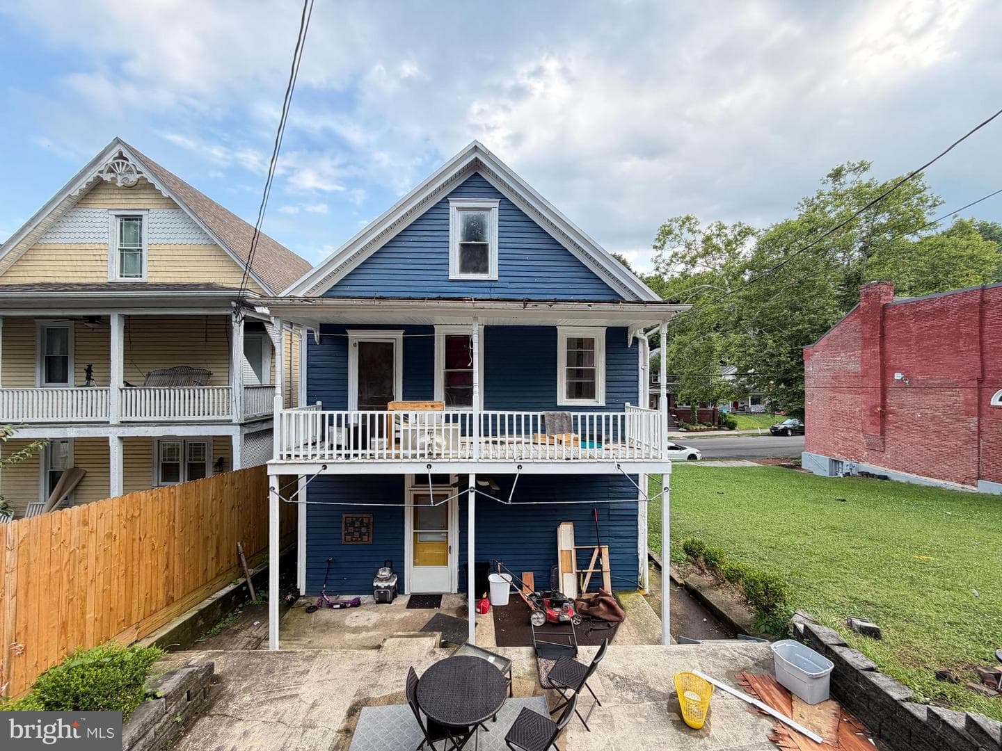 549 Greene Street photo 8