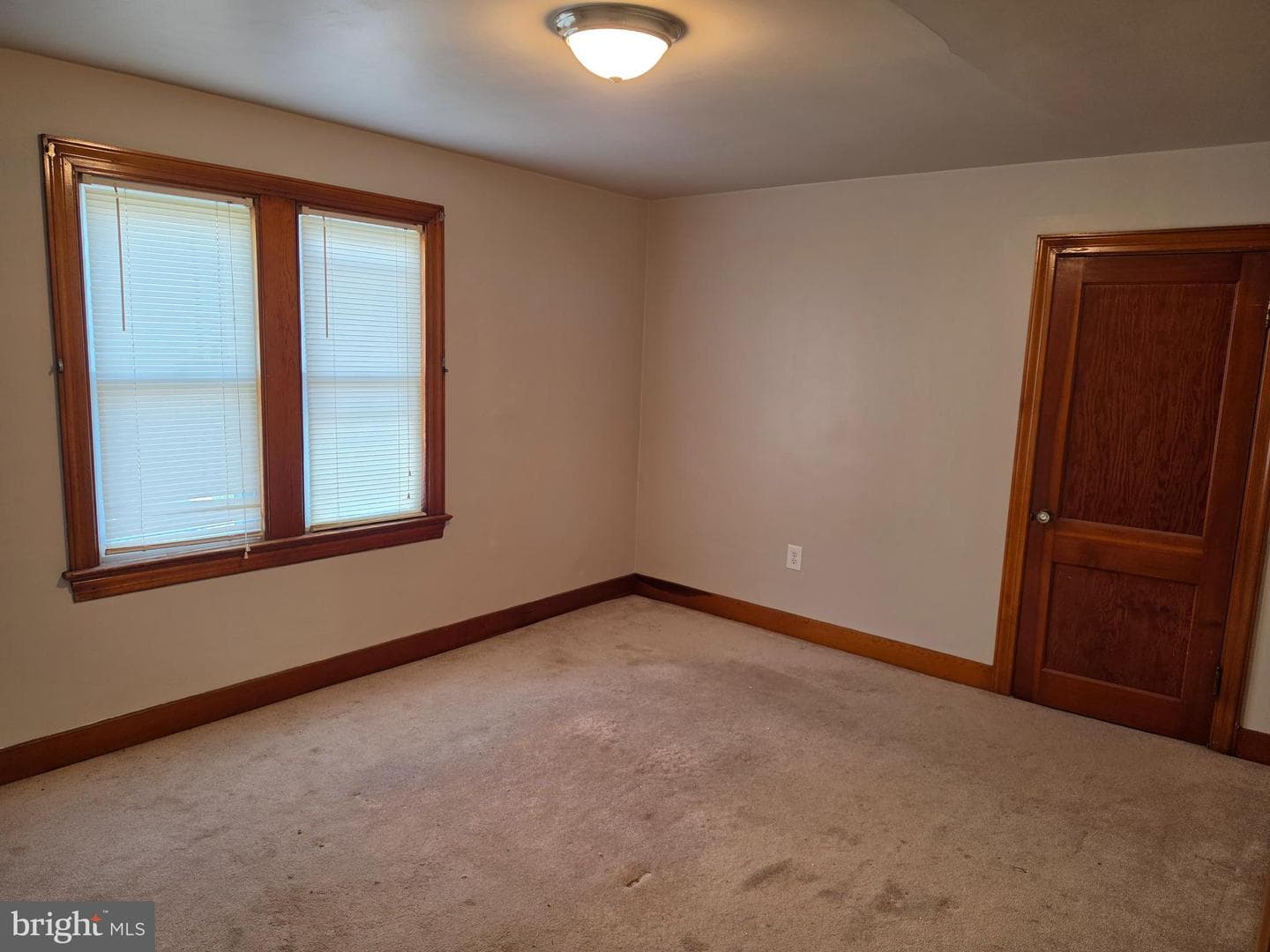 512 Forester Avenue photo 20