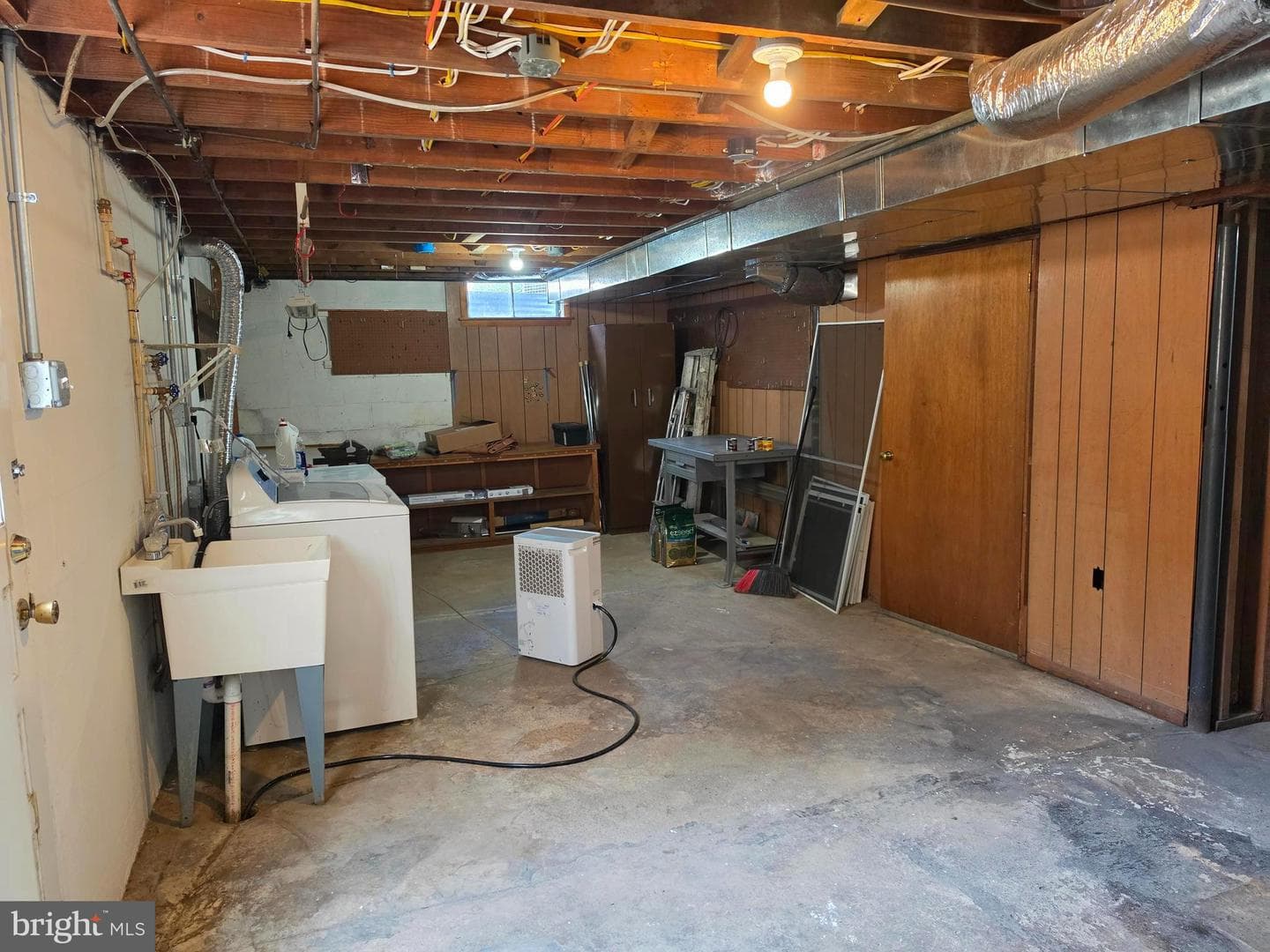 12405 Bedford Road NE photo 29