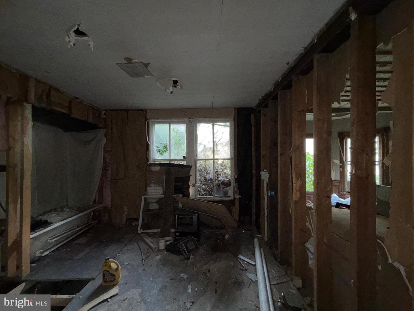 87 Douglas Avenue photo 15