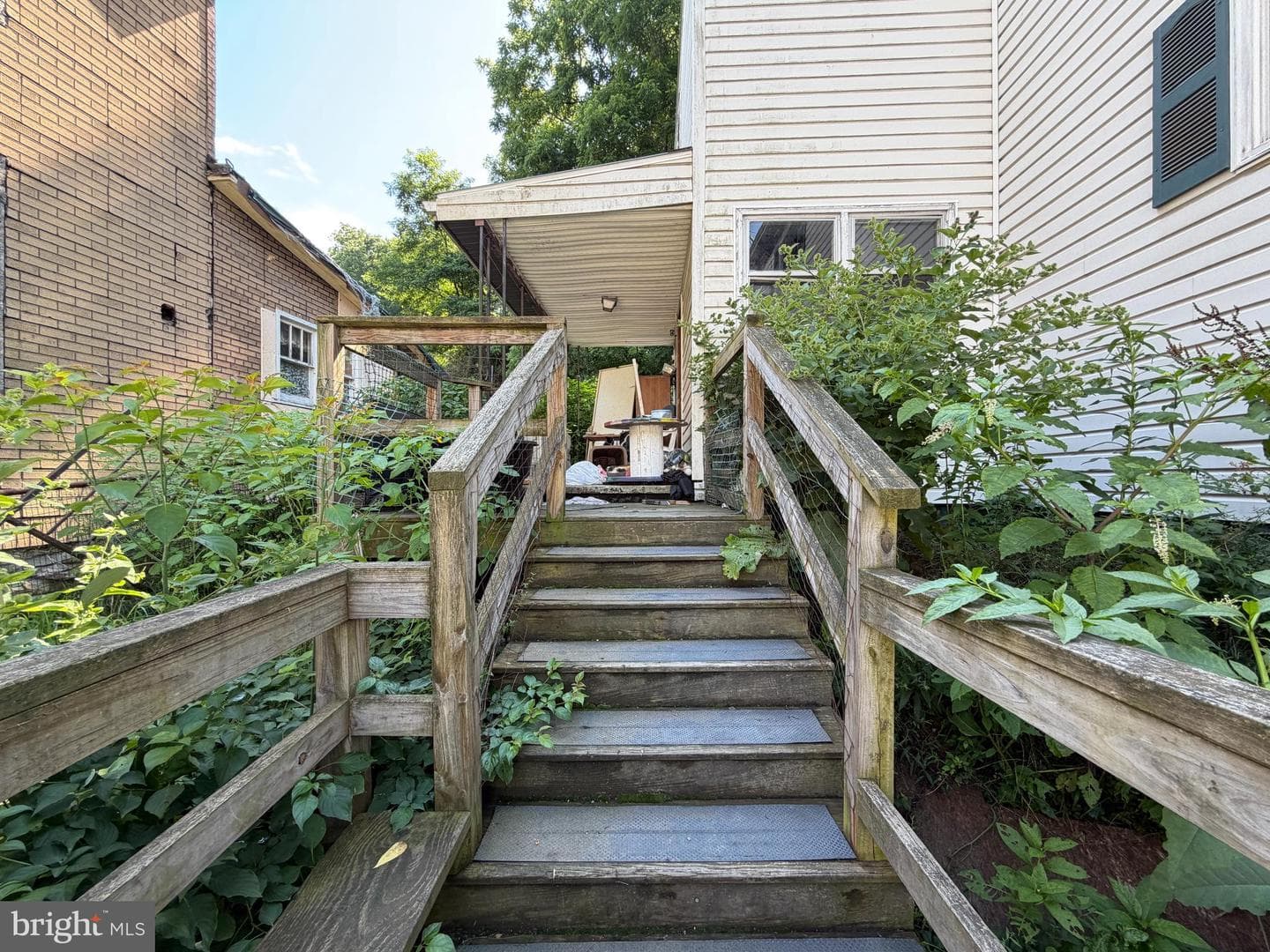 87 Douglas Avenue photo 6