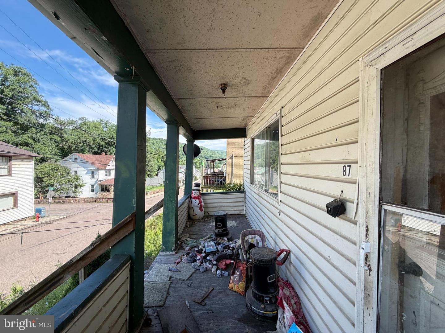 87 Douglas Avenue photo 7