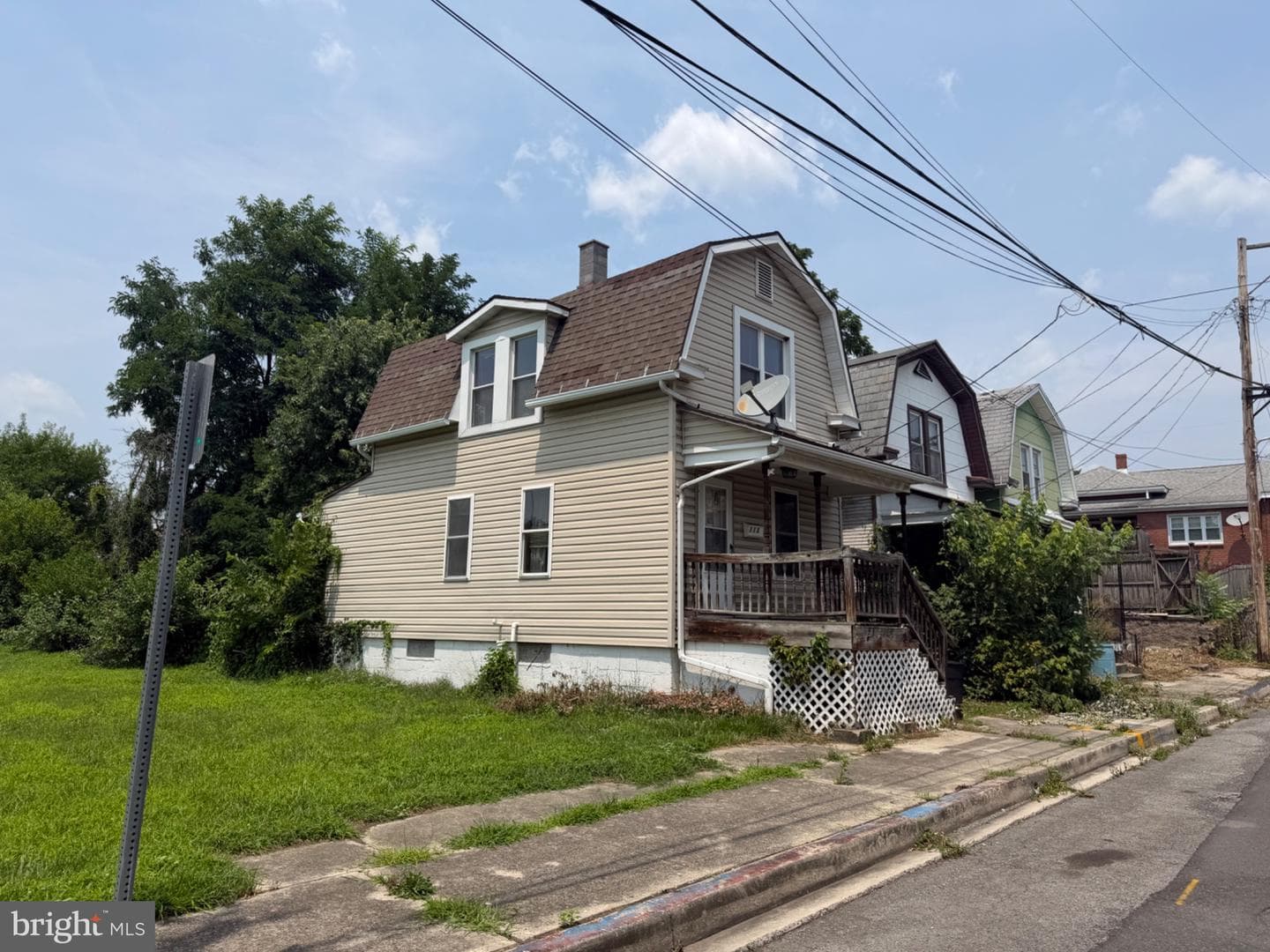313 S Cedar Street photo 2