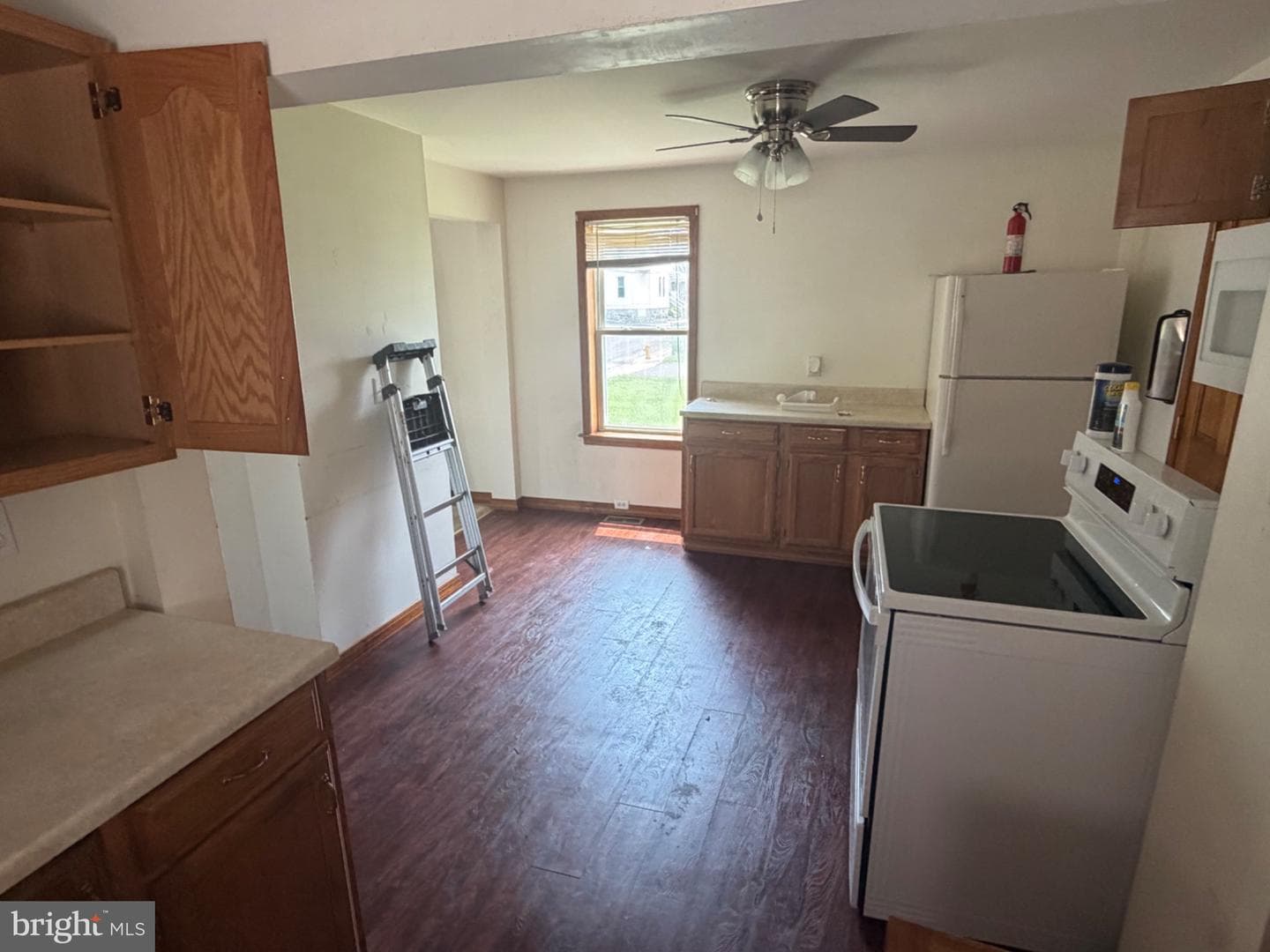 313 S Cedar Street photo 6