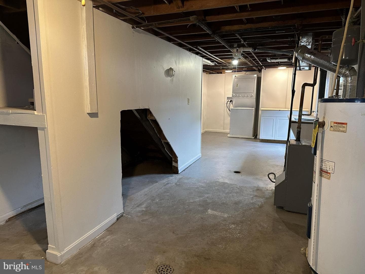 626 Elwood Street photo 27