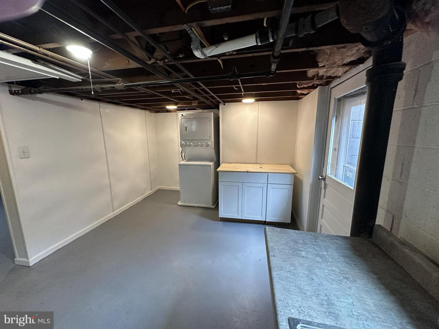 626 Elwood Street photo 31
