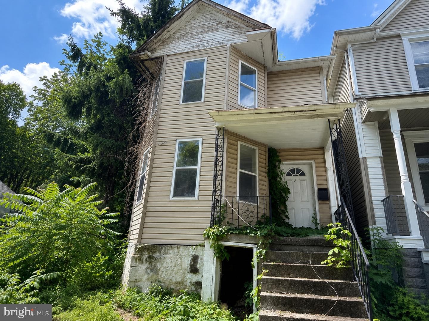122 Johnson Street photo 1