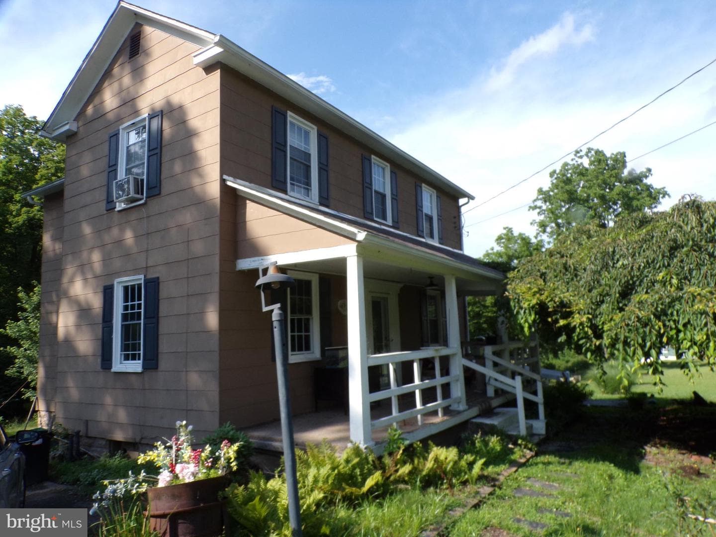 16911 Dutch Hollow Rd photo 1