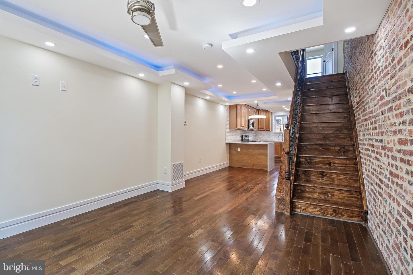 244 N Rose Street photo 1