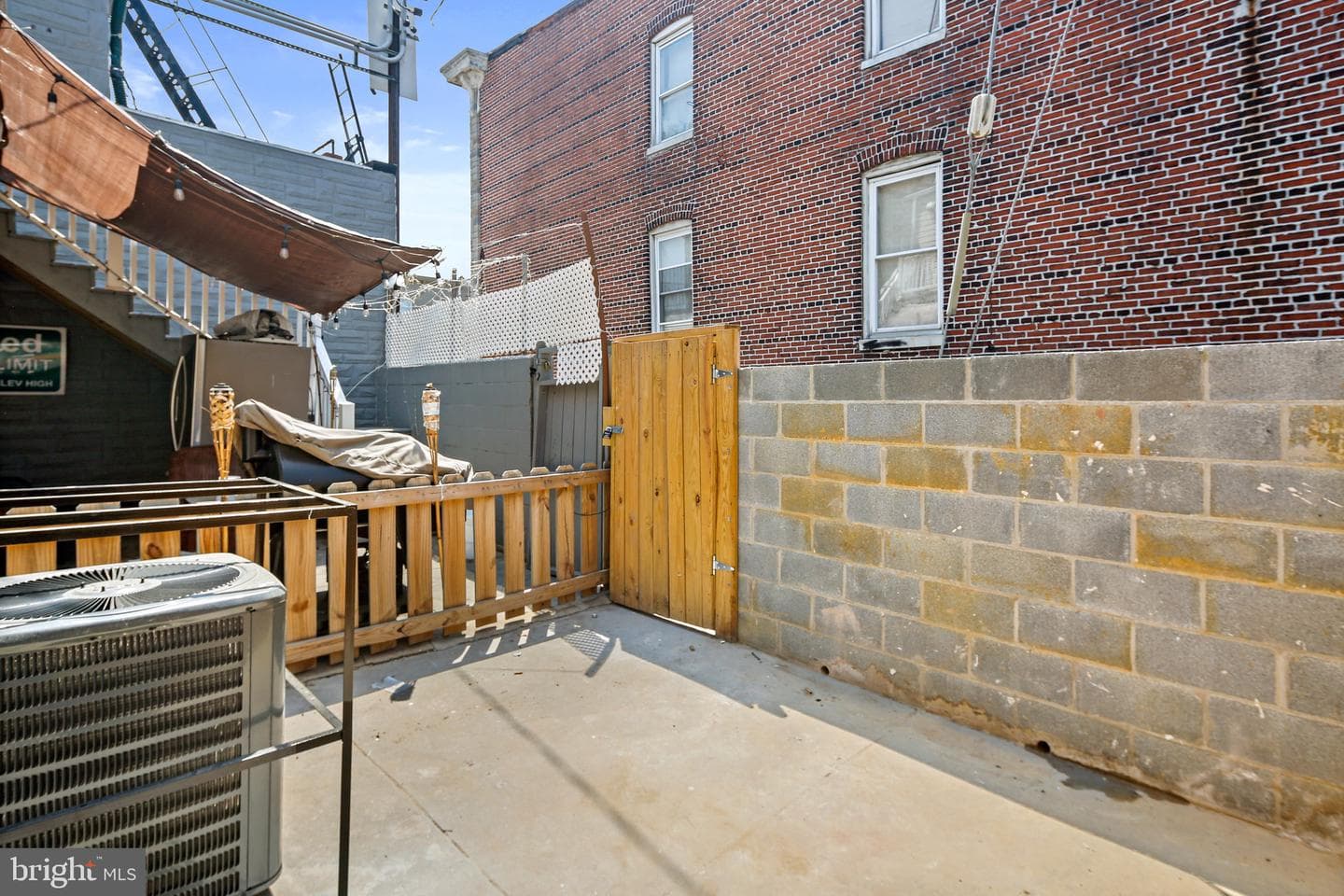 3321 E Baltimore Street photo 32