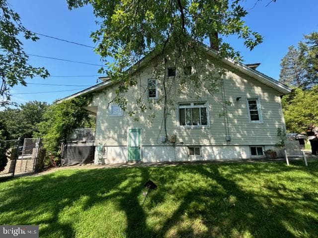 5520 Radecke Avenue photo 3