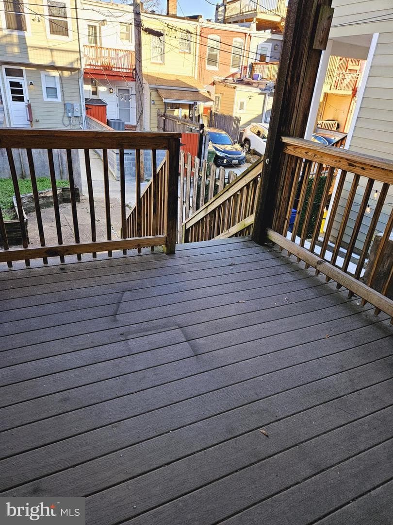 509 S Glover Street photo 24