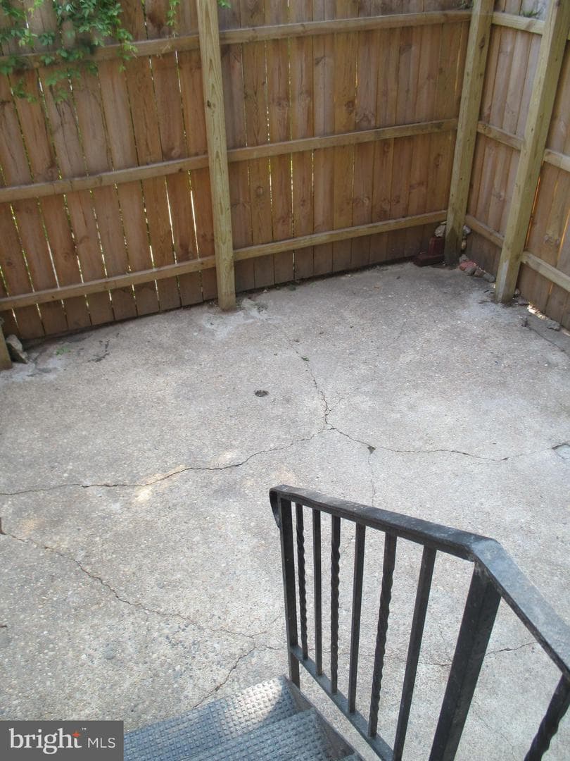 2433 Woodbrook Avenue photo 6
