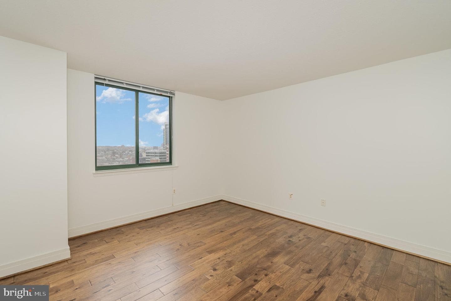 414 Water Street #1512 photo 11