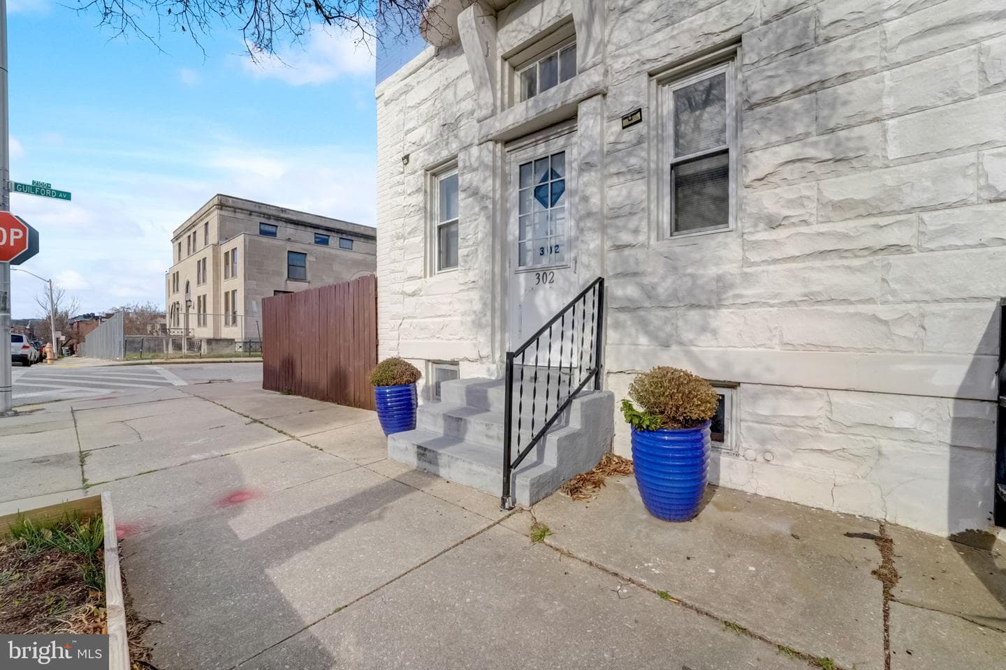 302 E 21st Street photo 2