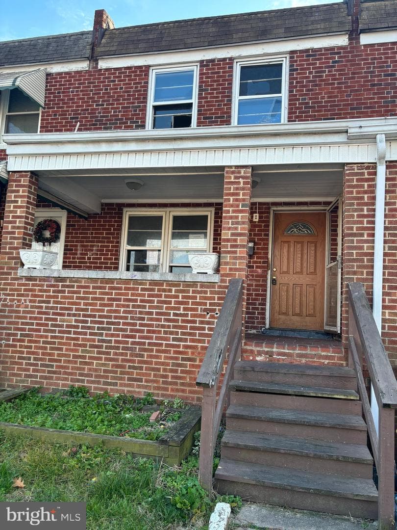 1415 Locust photo 2