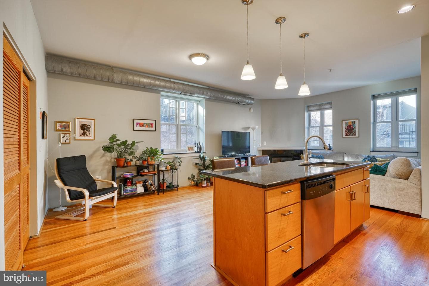 104 W Madison Street #7 photo 22