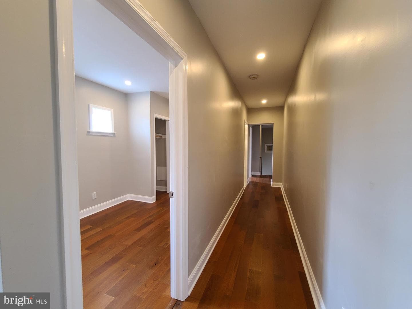 2622 Ashland Avenue photo 23