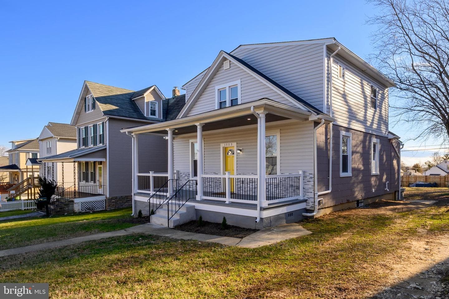 3909 Fleetwood Avenue photo 3