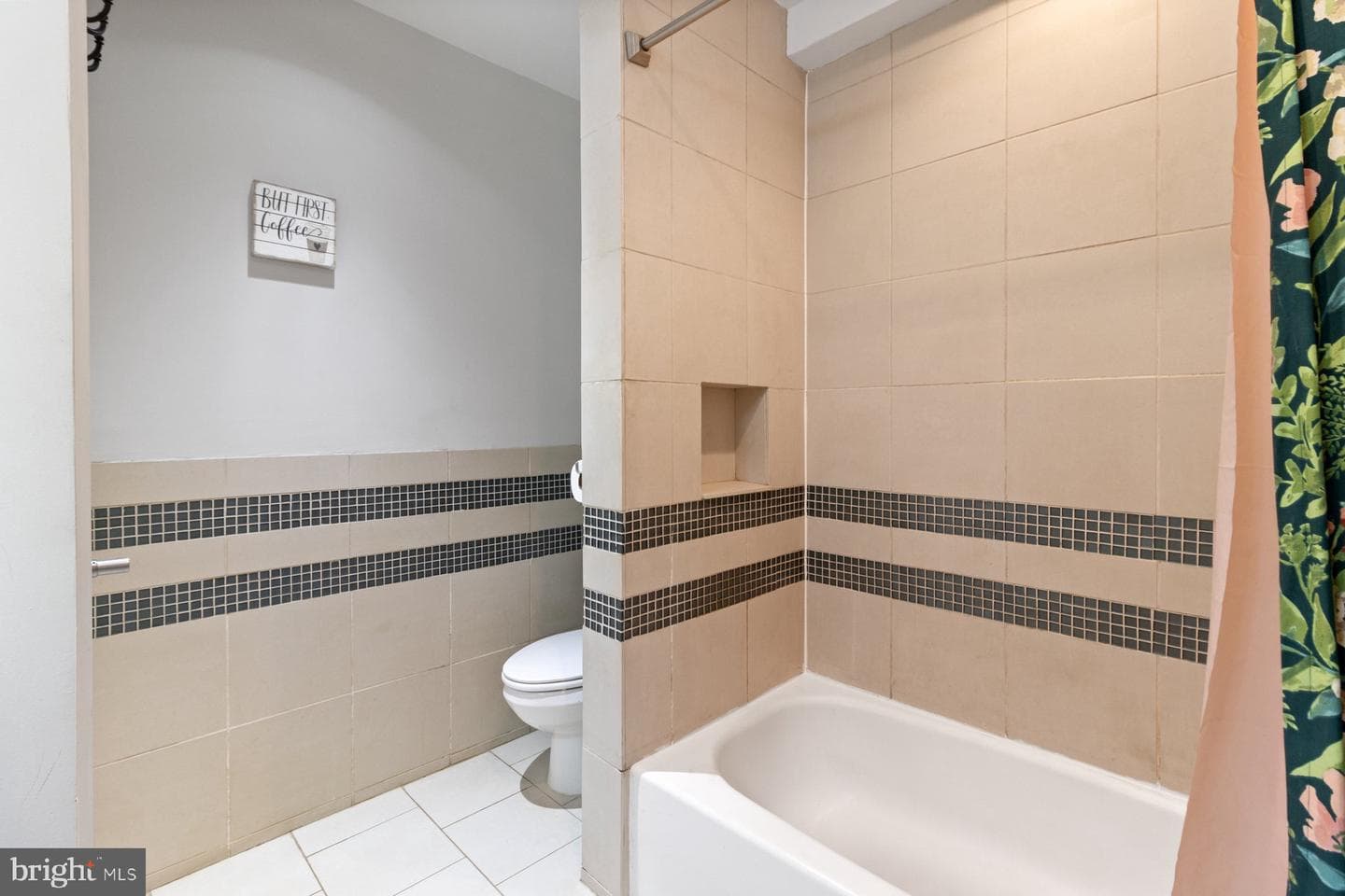 1714 Park Avenue #506 photo 15