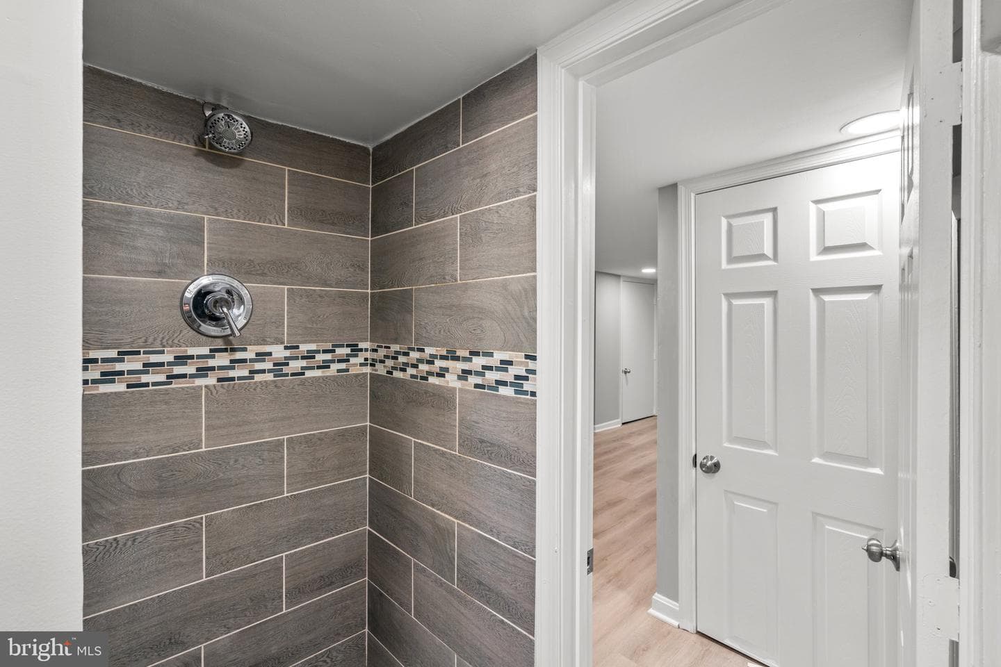 3013 W Garrison Avenue photo 26