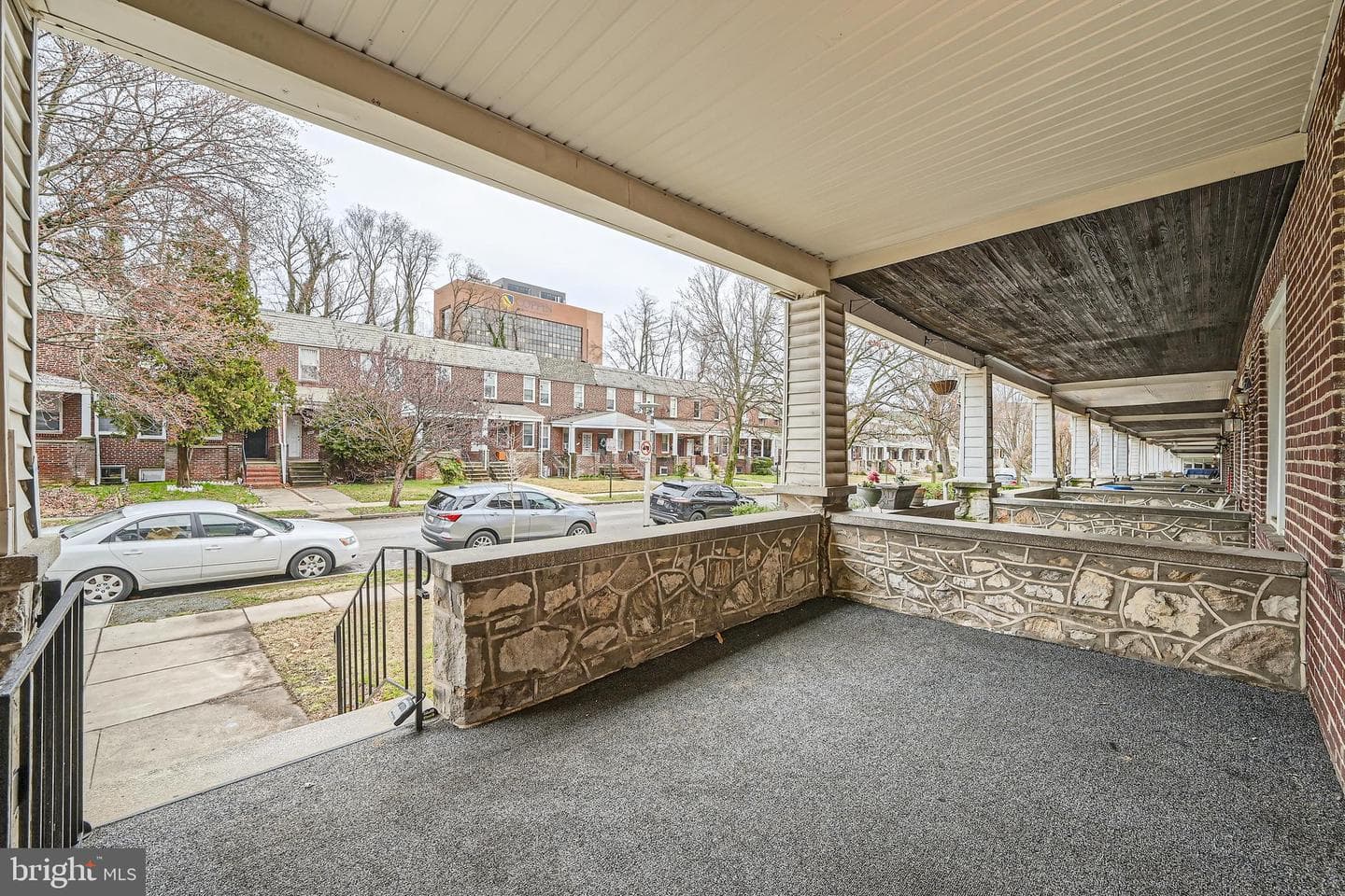 2040 Braddish Avenue photo 2