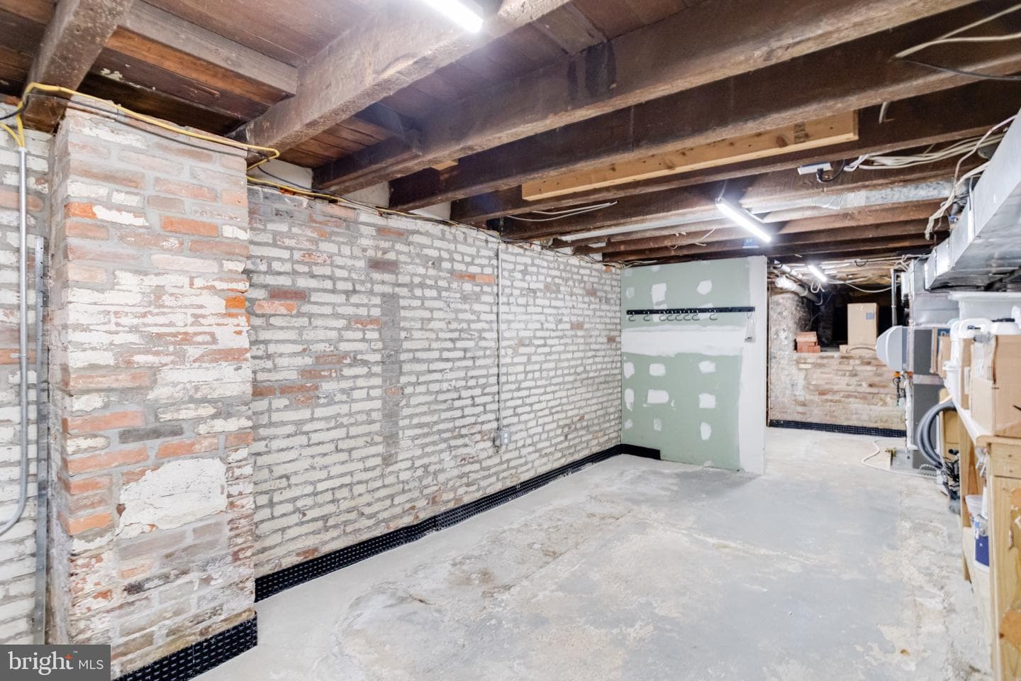 1209 Riverside Avenue photo 62