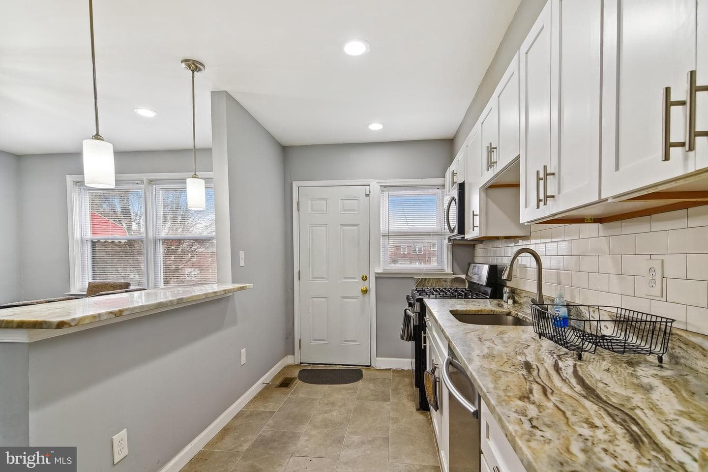 1305 Silverthorne Road photo 13