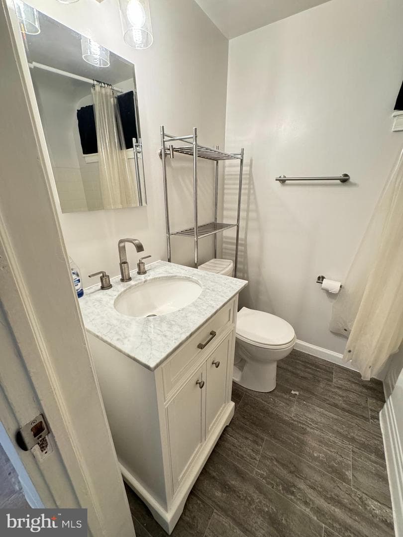 3572 Juneway photo 6