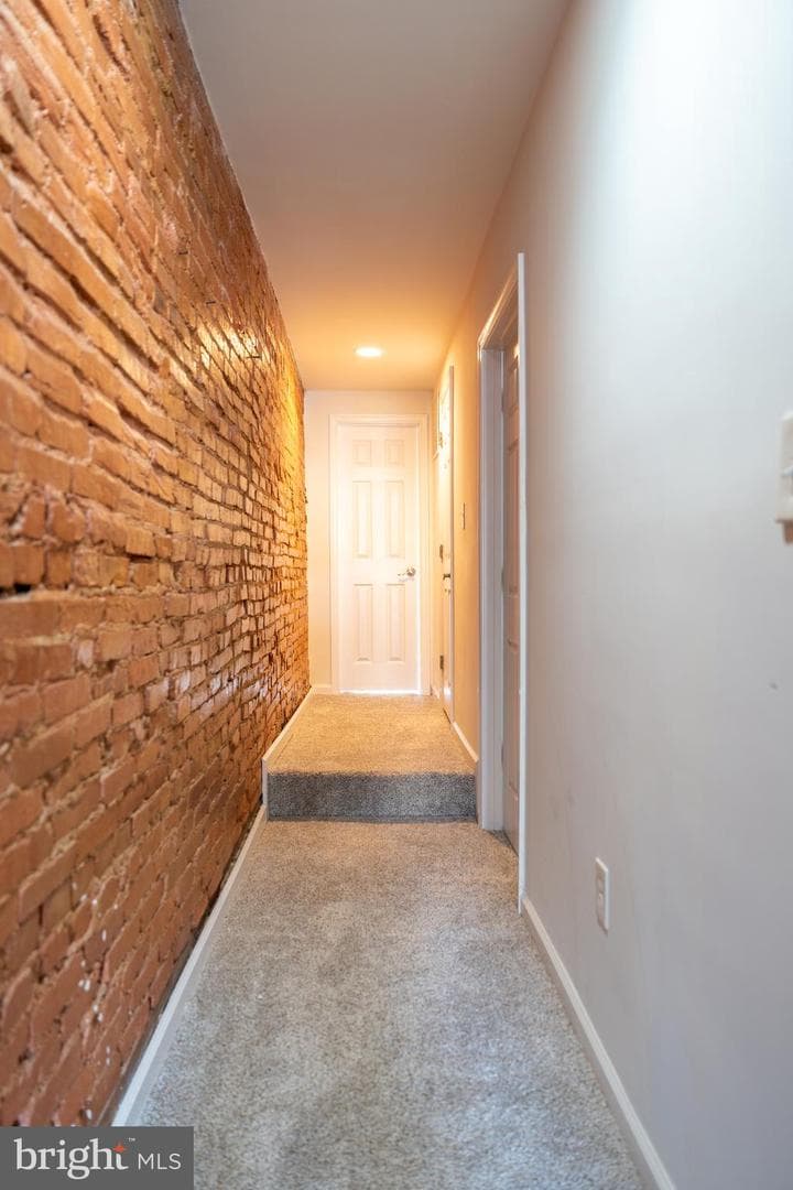 1629 E Oliver Street photo 16