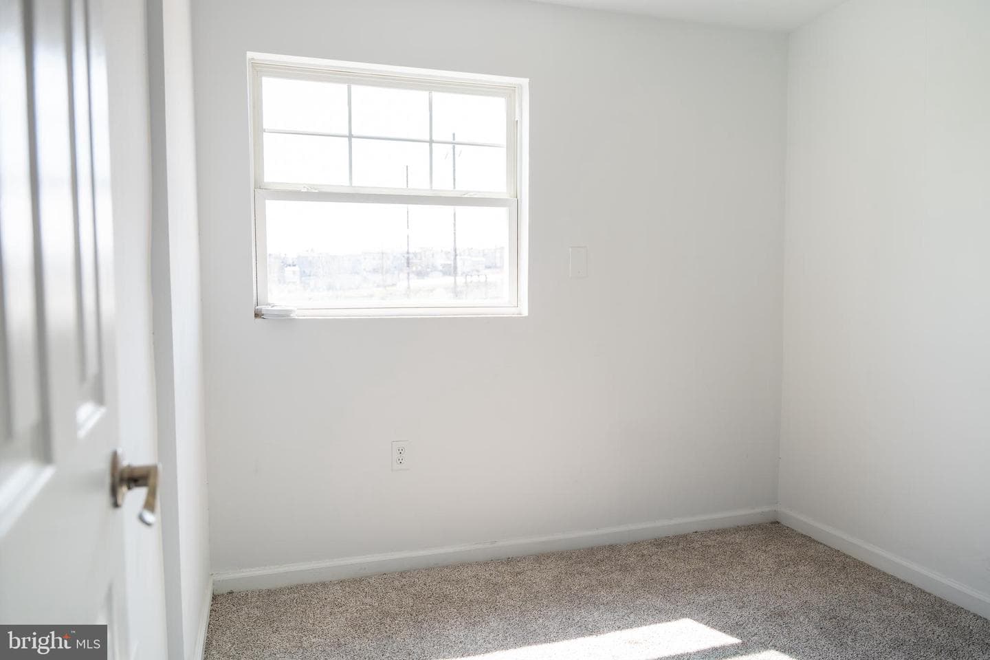 1629 E Oliver Street photo 19