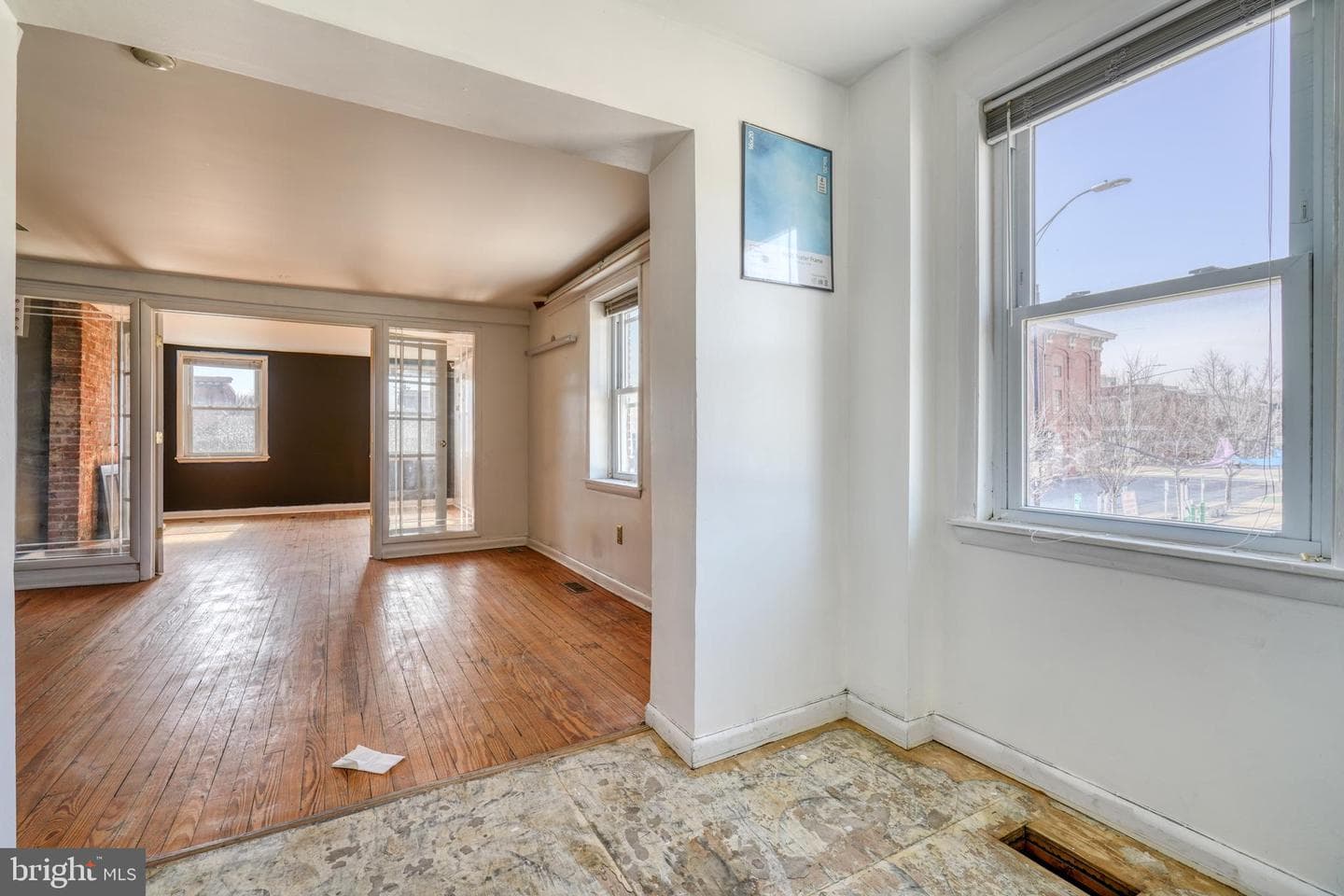 1120 Hollins Street photo 14
